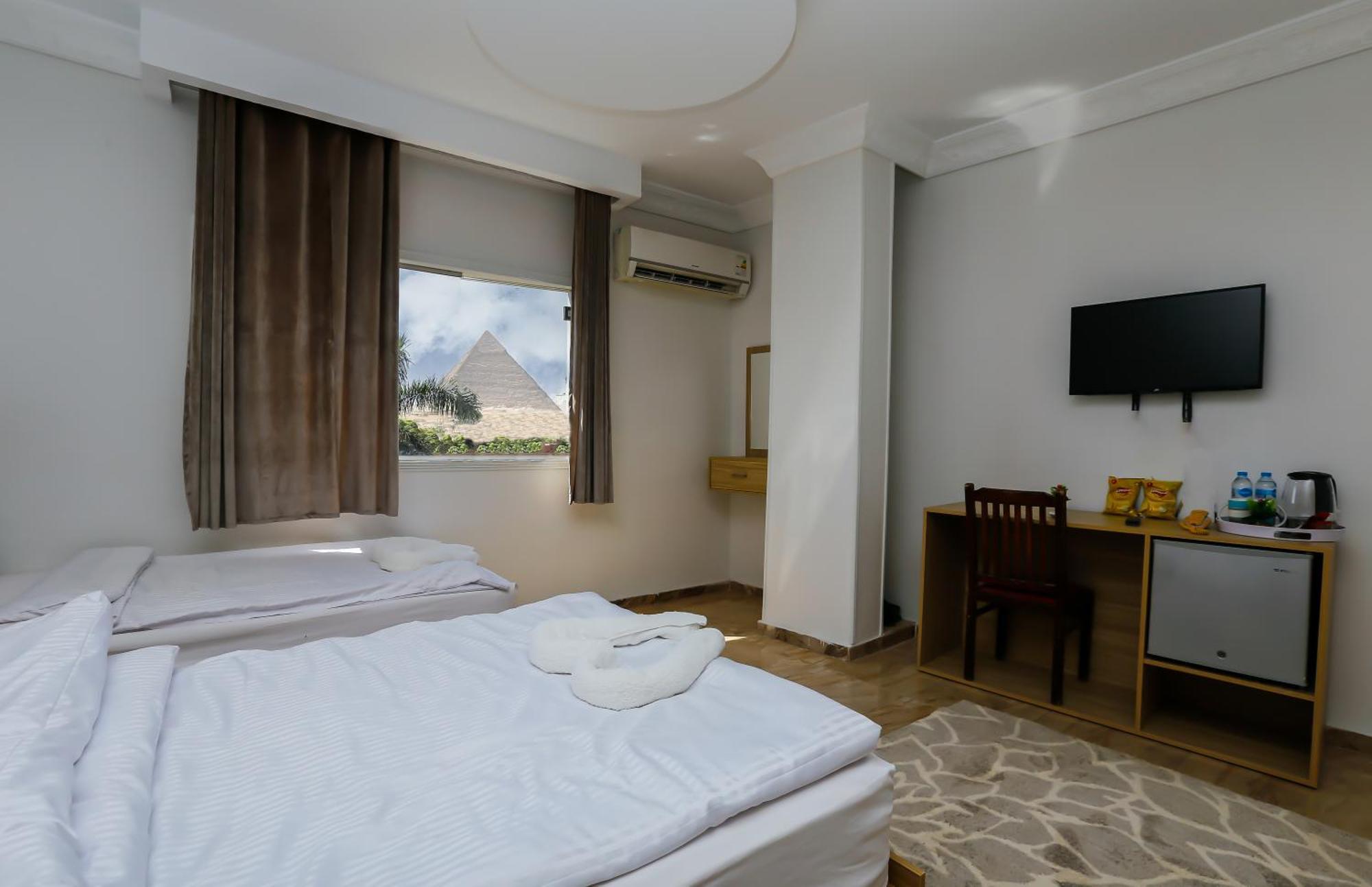 Pyramids Express View Hotel Kafrat al Jabal Экстерьер фото