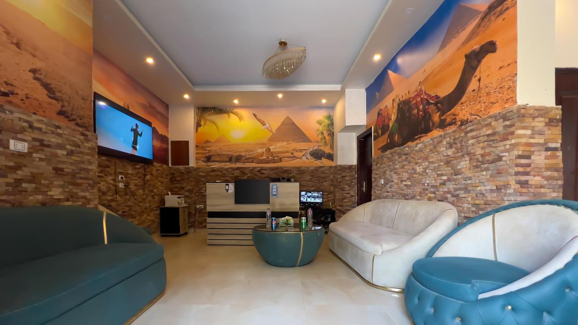 Pyramids Express View Hotel Kafrat al Jabal Экстерьер фото